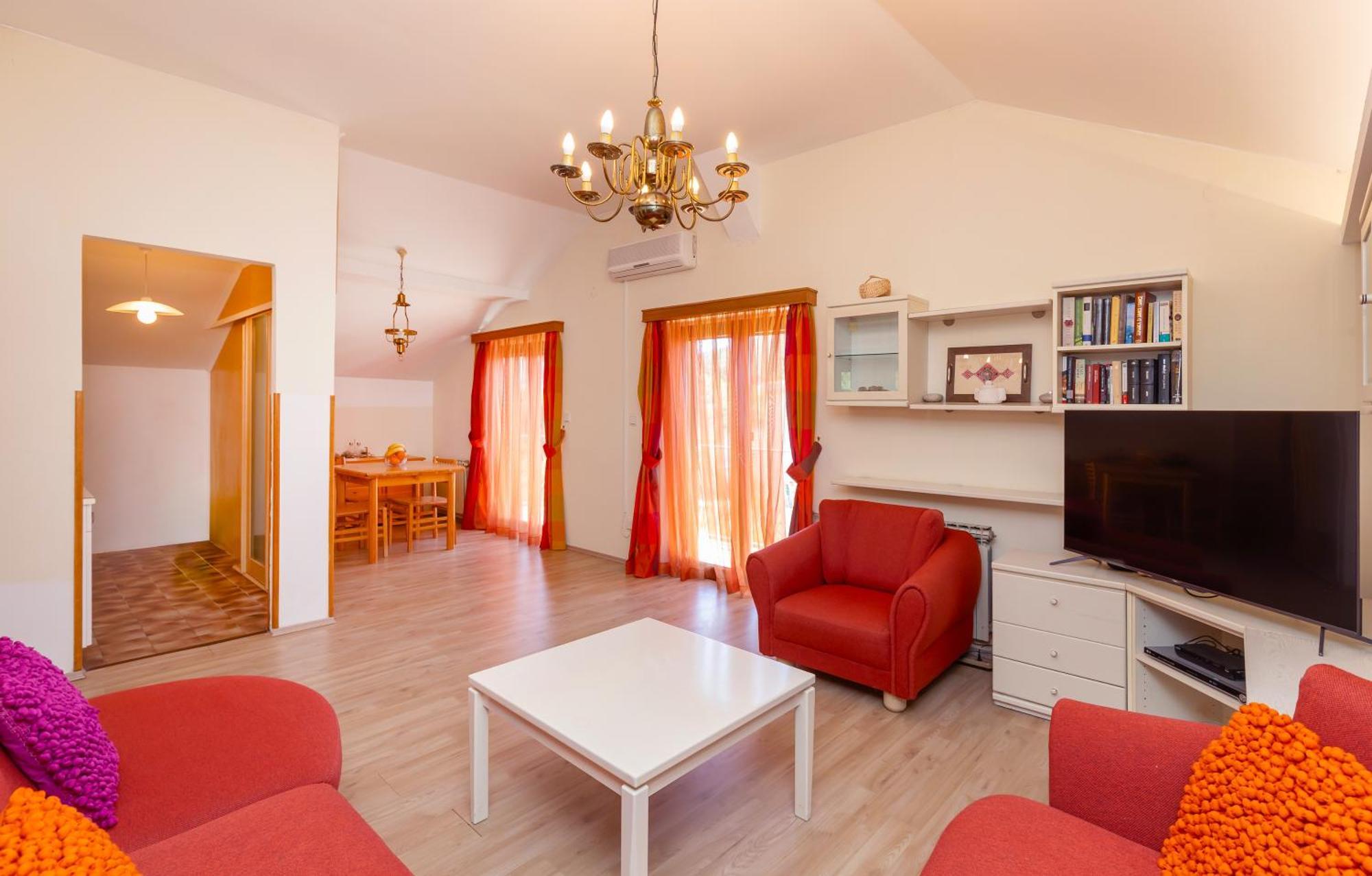 Apartment Macan 챠브타트 외부 사진