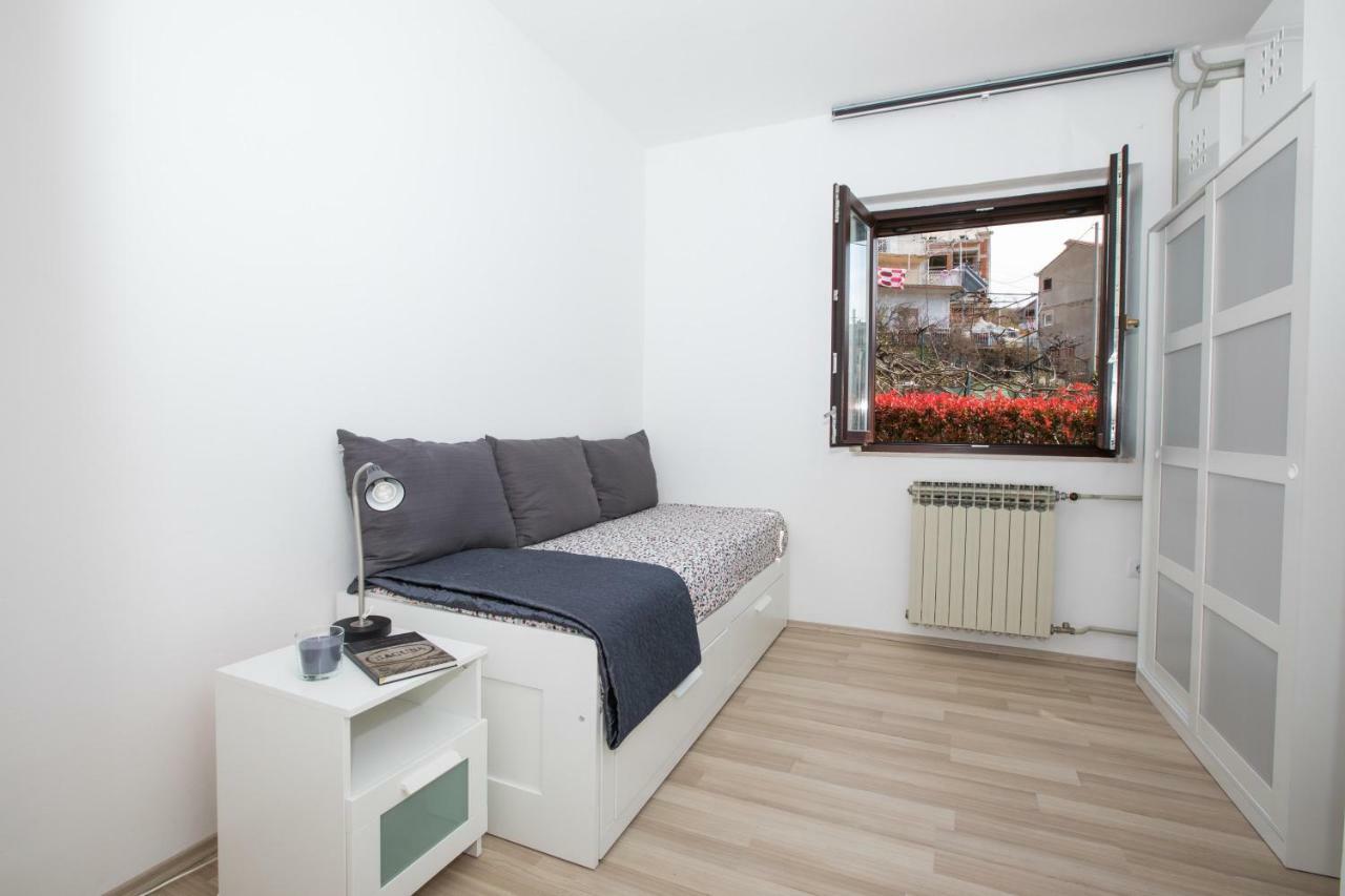 Apartment Macan 챠브타트 외부 사진